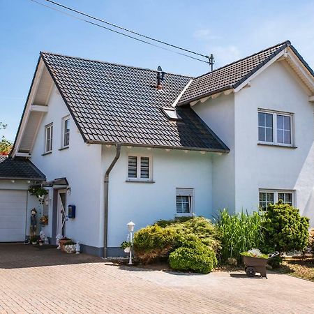 Das Blaue Haus Daufenbach Kültér fotó