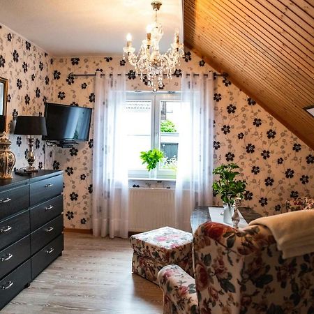 Das Blaue Haus Daufenbach Kültér fotó