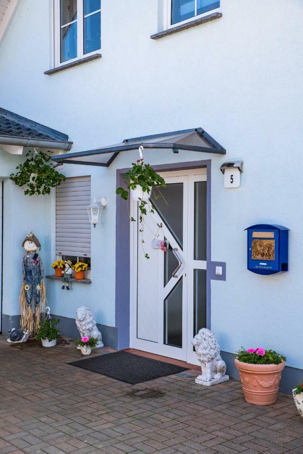 Das Blaue Haus Daufenbach Kültér fotó