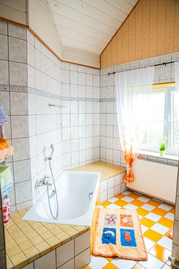 Das Blaue Haus Daufenbach Kültér fotó